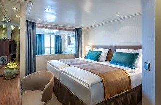 Penthouse Deluxe Suite