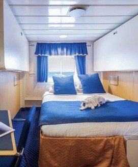 Double cabin