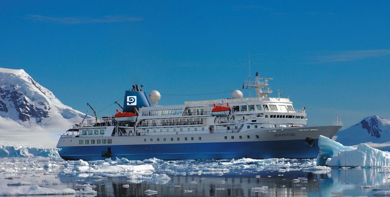 Holidays in Antarctica aboard Seaventure