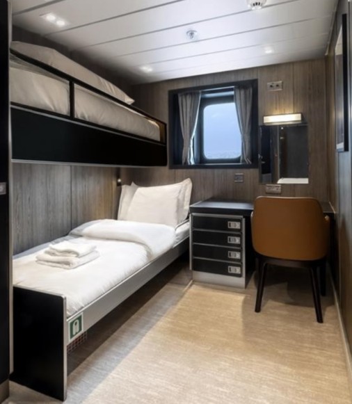 Odyssey Twin Cabin