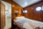 Double or twin cabin